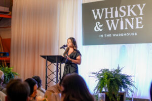 Emcee Leighanne Evans